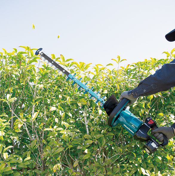 Makita DUH751RT Hedge Trimmer