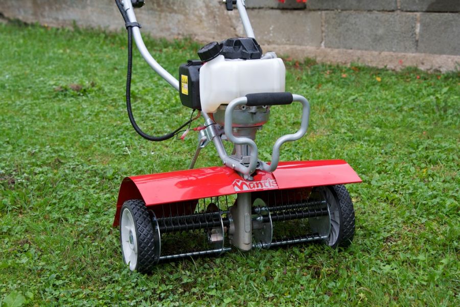 Lawn Dethatcher Scarifier
