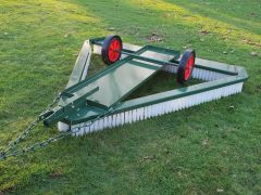 Triangular Astro turf Brush