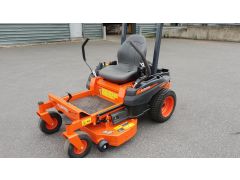 Kubota Z122R